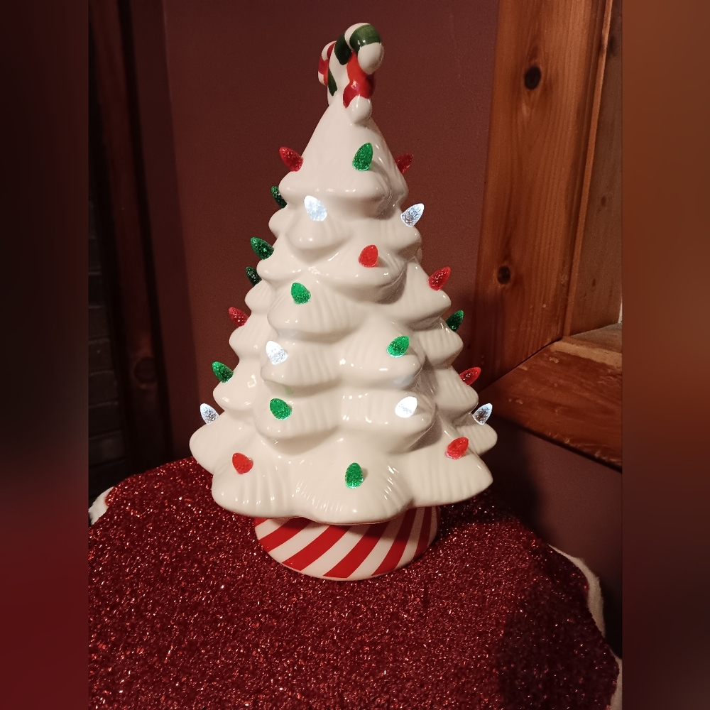 battery operated ceramic Christmas tree White